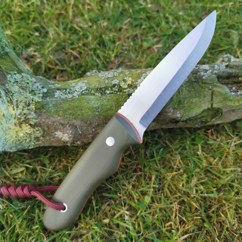 Skinner stle knife